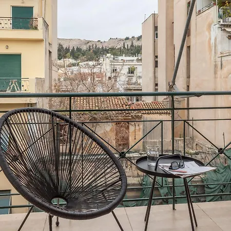Chic * Athens